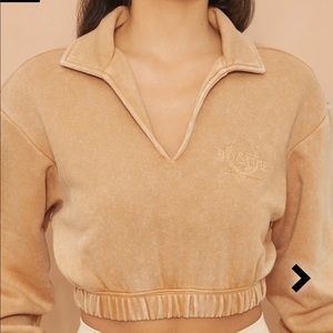 Bo+Tee Vintage cropped sweater